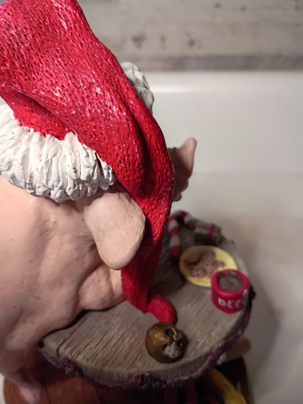 1993 Character Collectibles Pig A Month December Figure